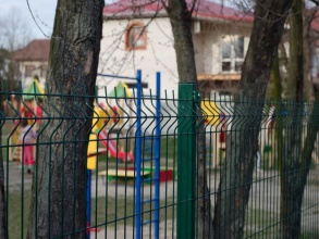 3D заборы для детского сада 12 метров фото в Калининеце