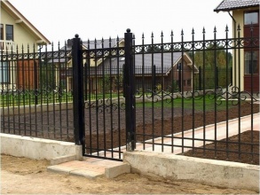 Сварные заборы на ленточном фундаменте 12 соток фото стоимость под ключ