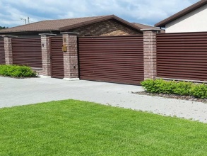 Забор жалюзи 80 метров фото под ключ