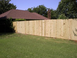 Деревянный забор сплошной 20 соток фото цена за метр под ключ